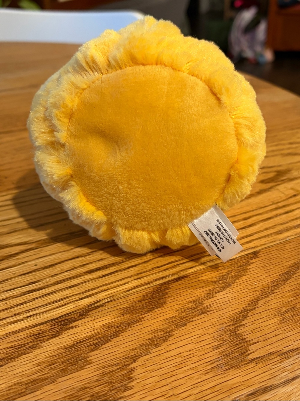 Squishable Pineapple - Picture 5 of 6